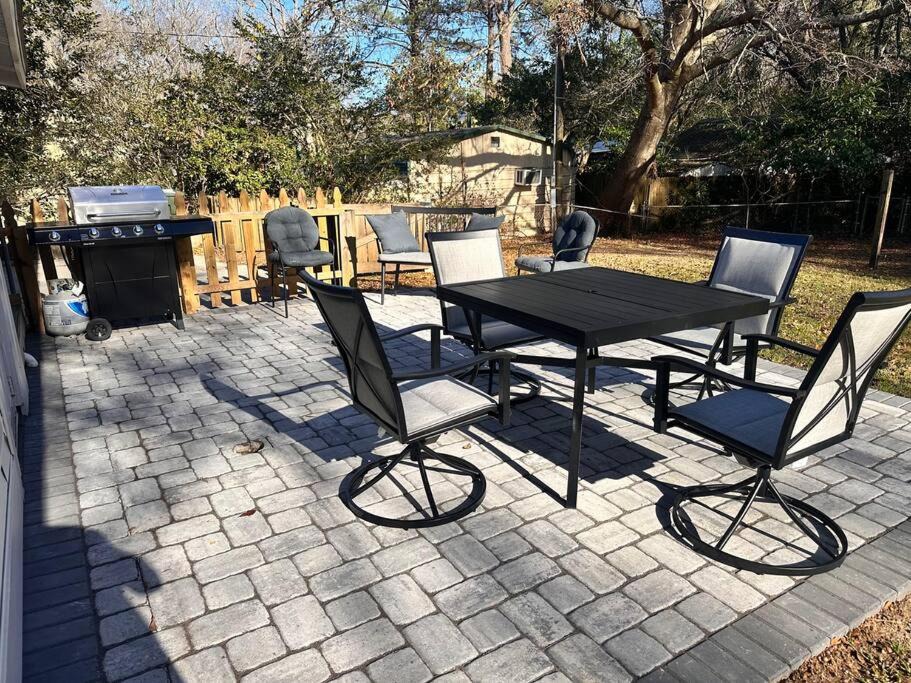 Photo of Others in Hanahan