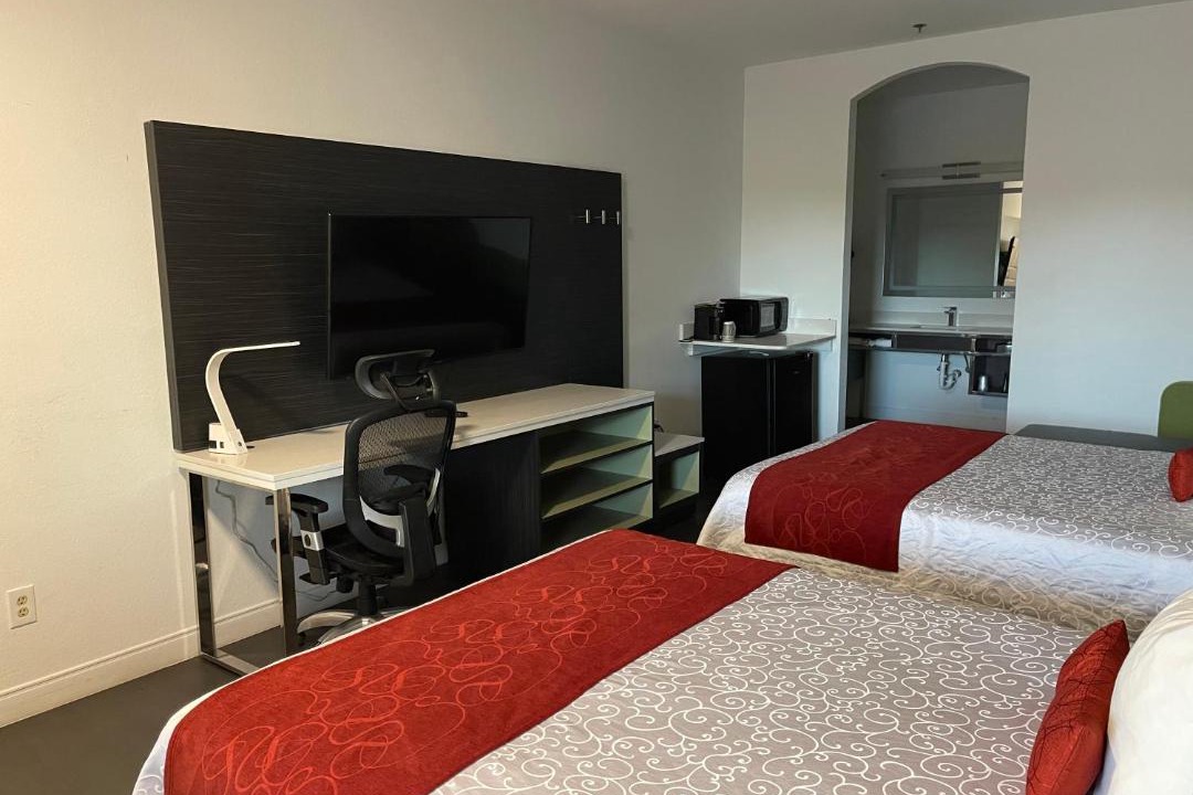 Photo of Bedroom in Lindsay