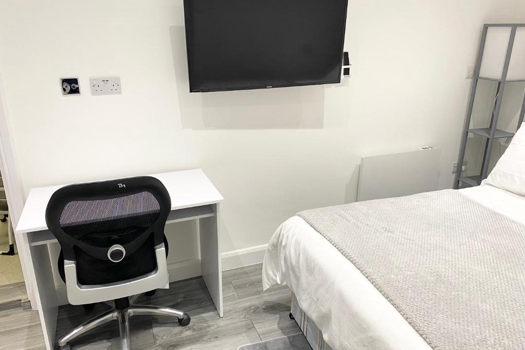 Photo of Bedroom in Hatch Lane