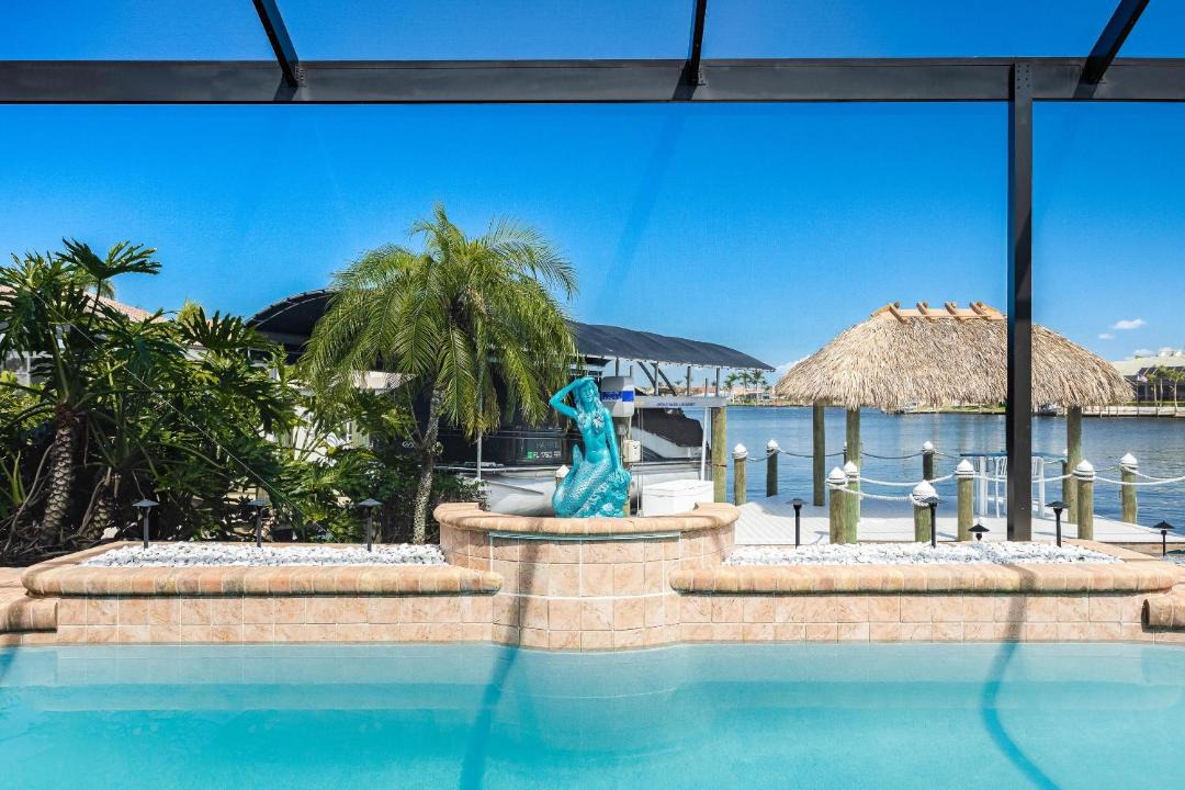 Photo of Outdoor in Pelican