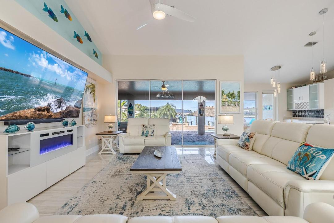 Photo of Livingroom in Pelican