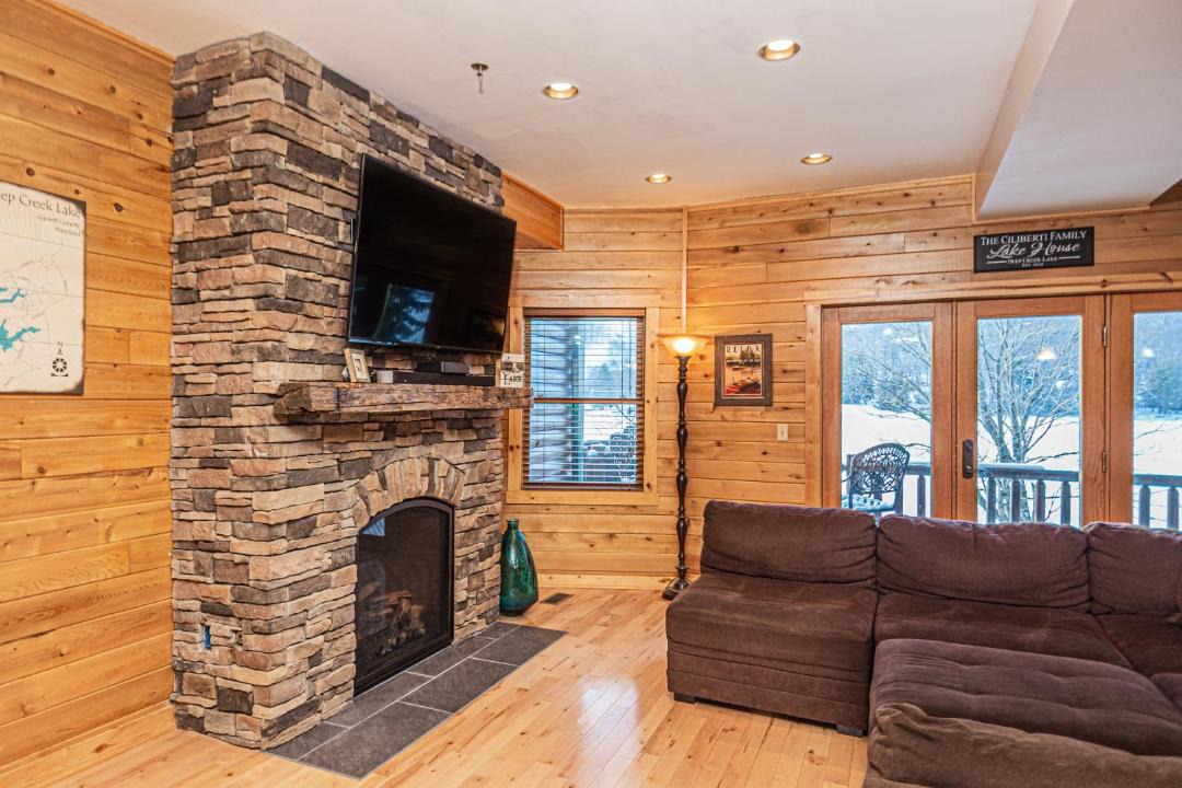 Photo of Others in McHenry