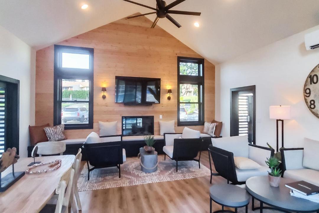 Photo of Others in Wapato Point