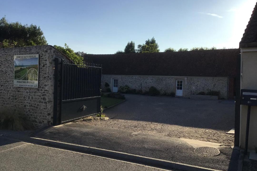 Photo of Buildings in Escalles