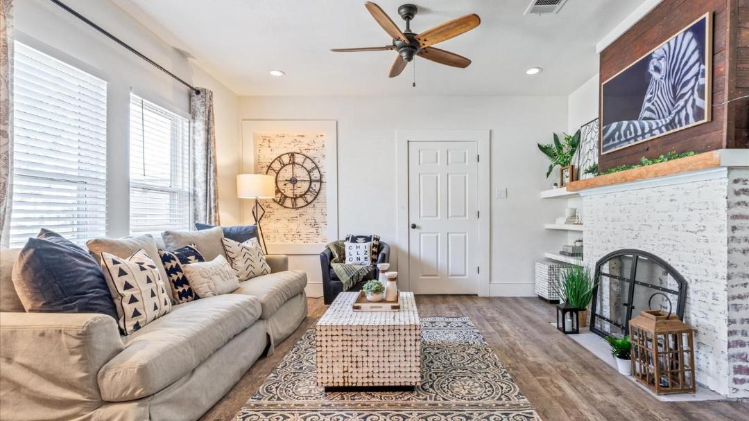 Photo of Livingroom in Waco