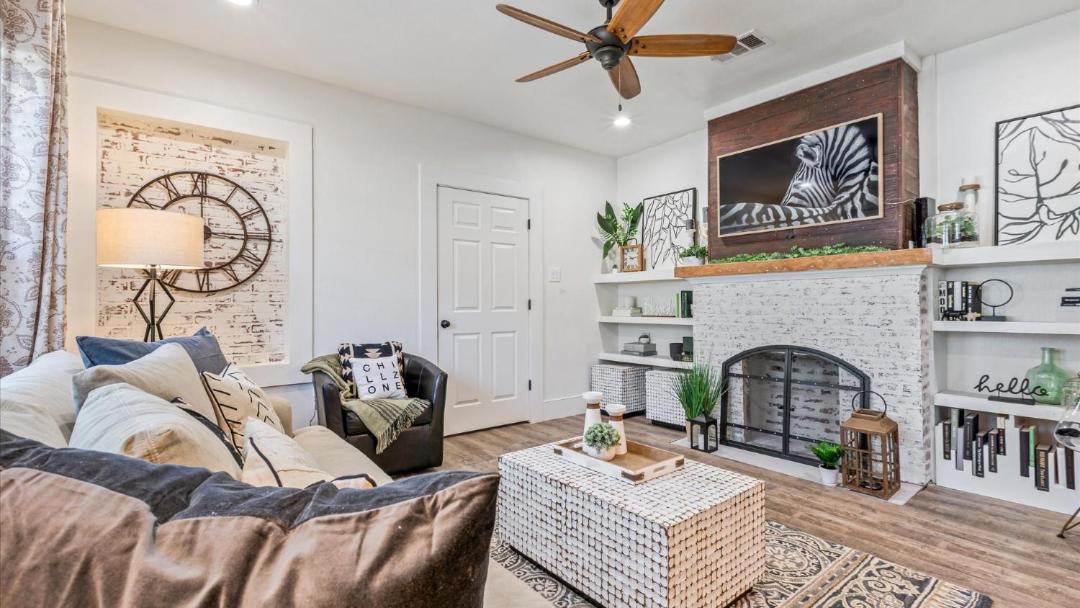 Photo of Livingroom in Waco