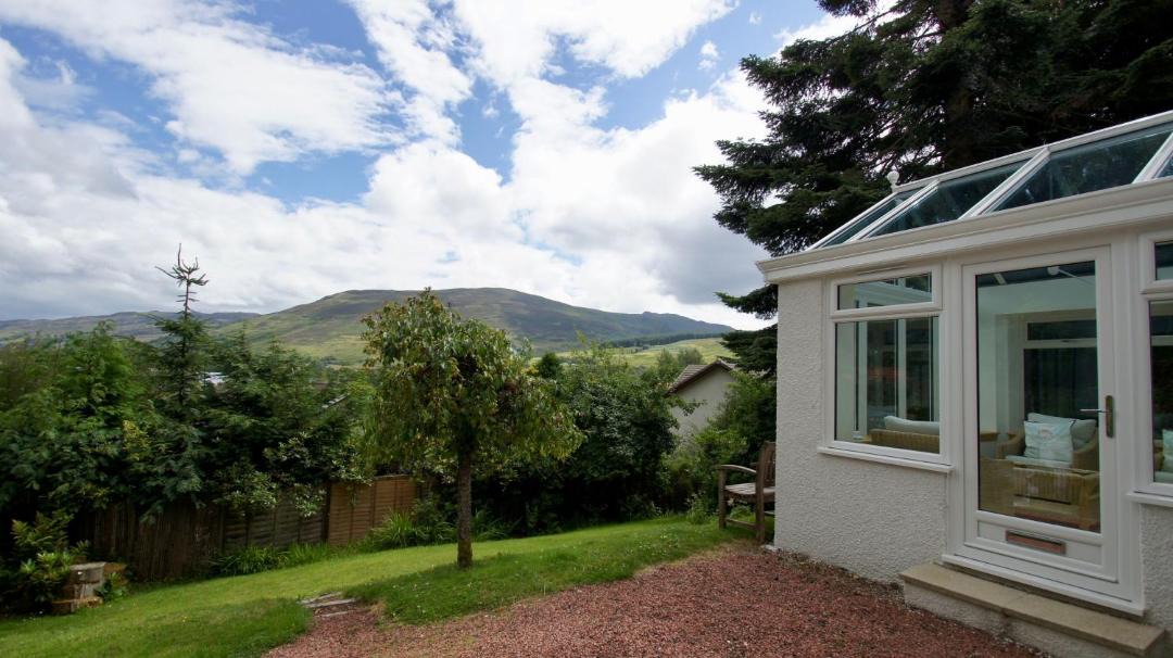 Photo of Buildings in Lochearnhead