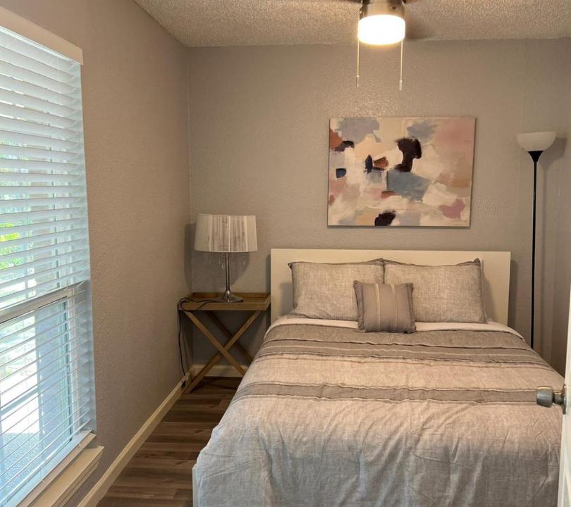 Photo of Bedroom in Northeast Houston