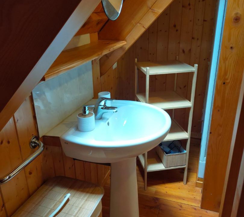 Photo of Bathroom in Saint-Antheme