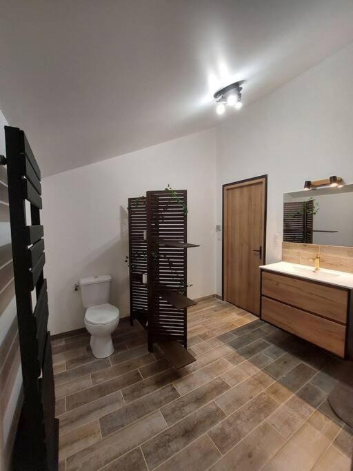 Photo of Others in Bussiere-Galant