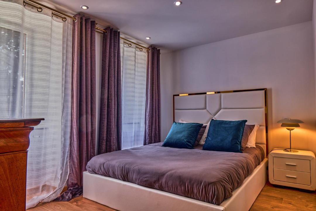 Photo of Others in Sault-Brenaz