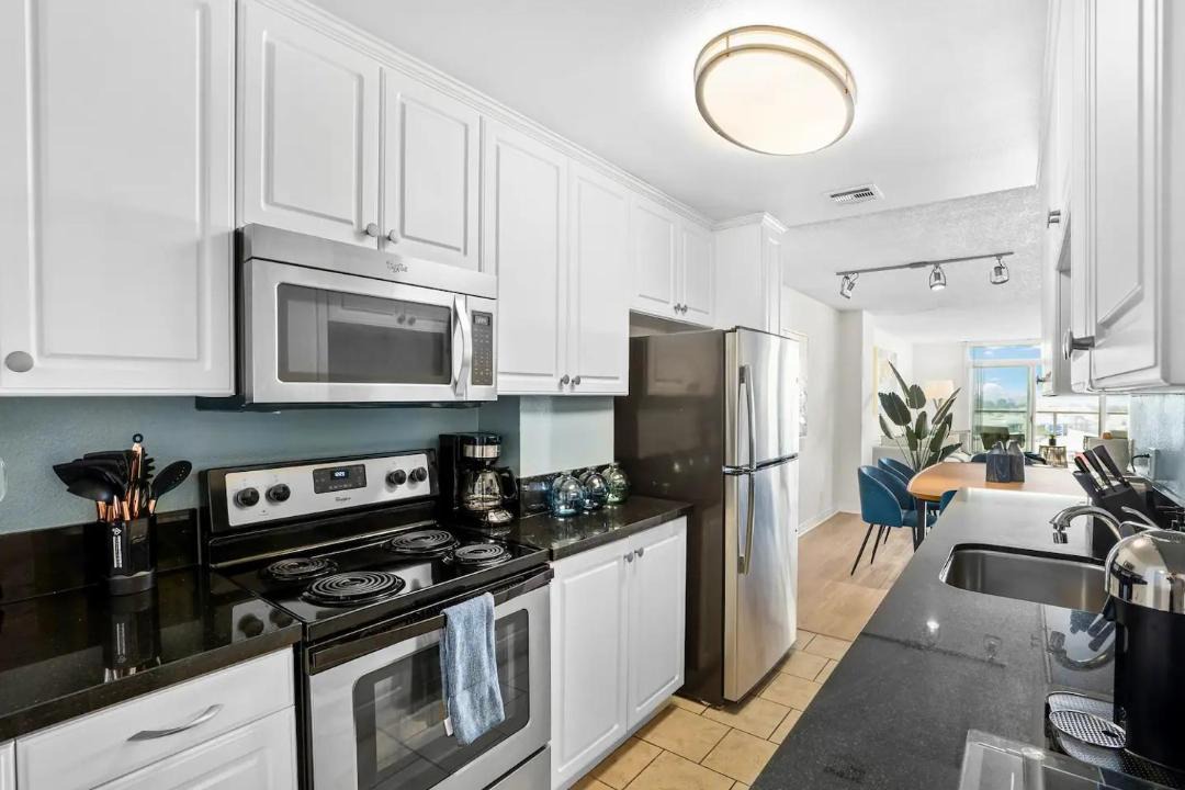 Photo of Kitchen in Marina Peninsula
