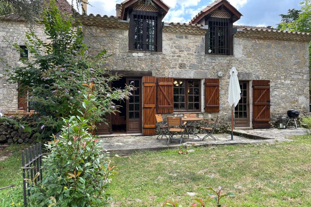 Photo of Others in Bardou