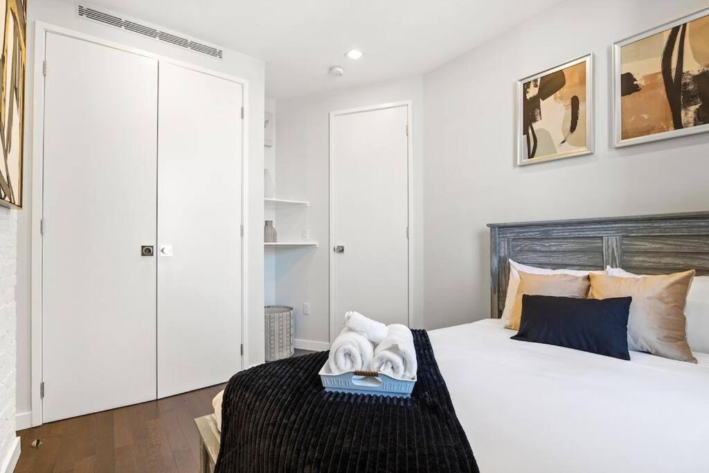 Photo of Others in Harlem