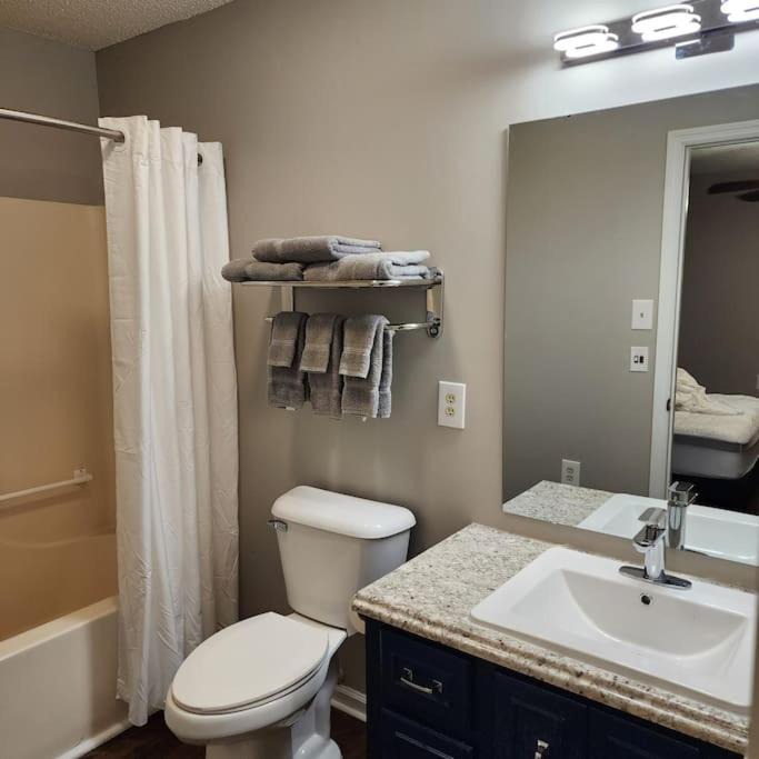 Photo of Bathroom in Midway