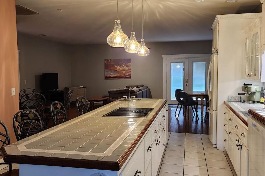 Photo of Others in Midway