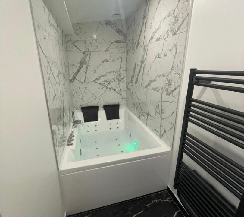 Photo of Bathroom in Sens