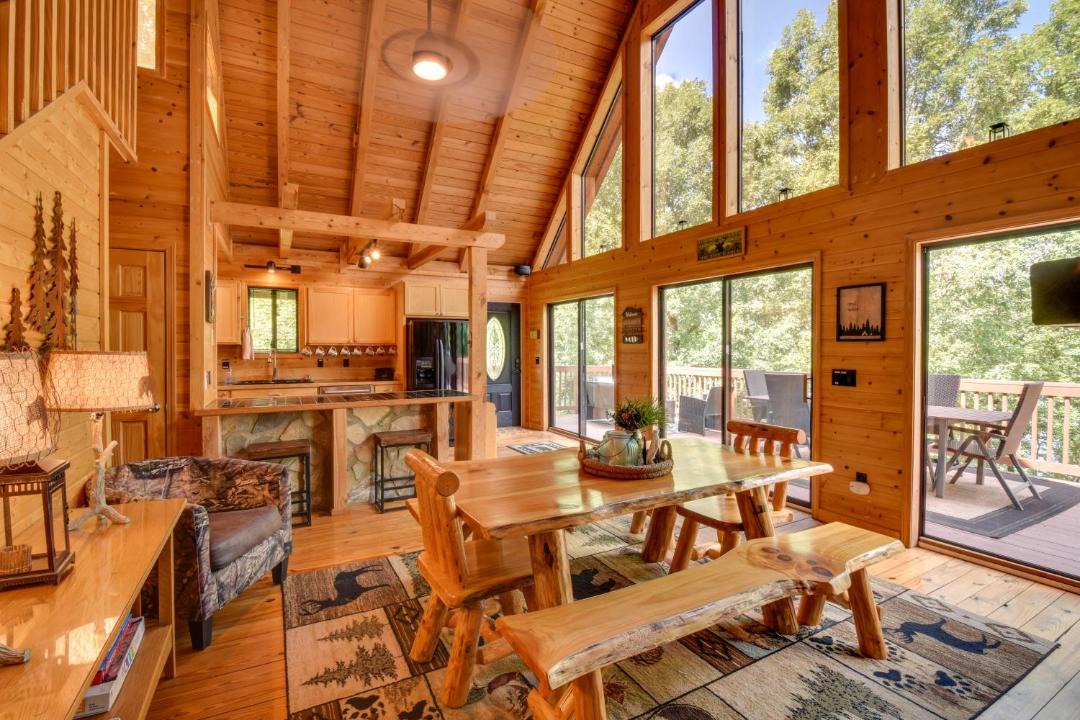 Photo of Livingroom in Six Mile