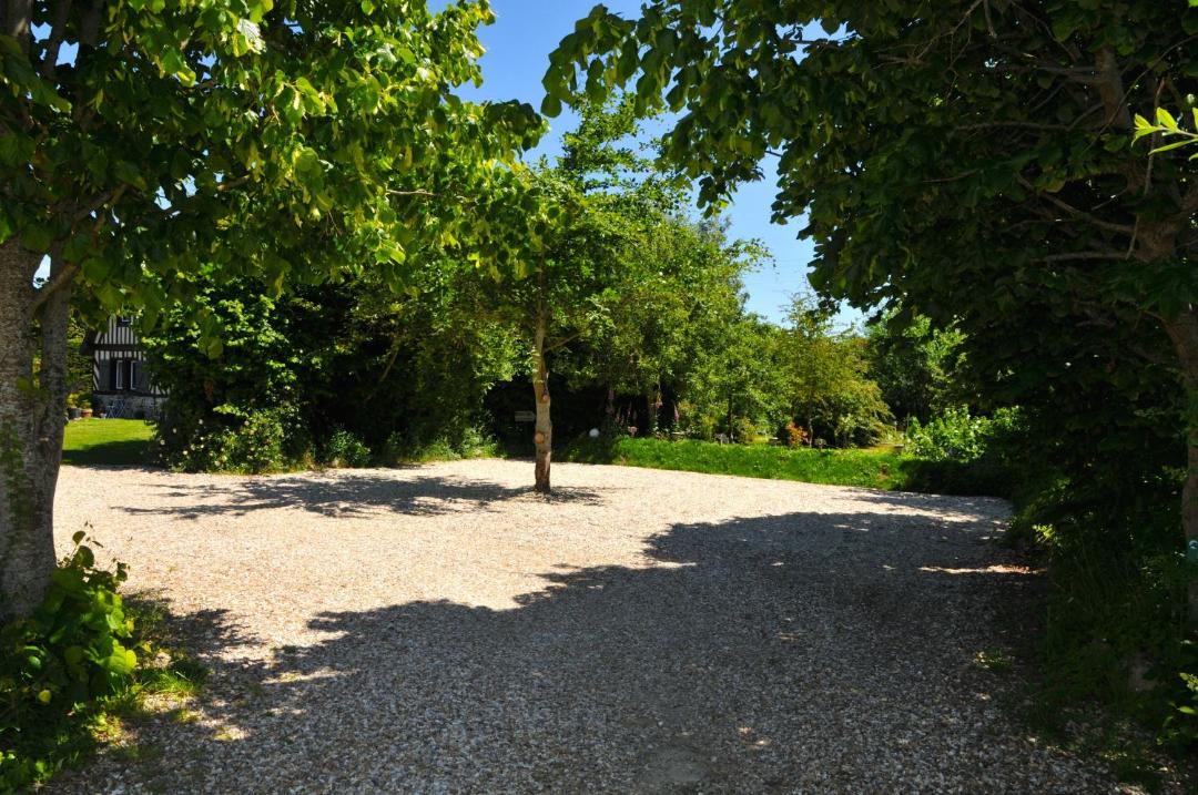 Photo of Others in Conteville