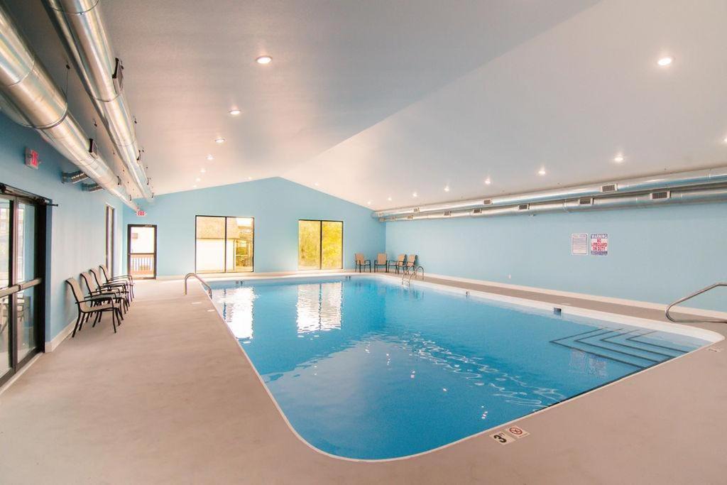 Photo of Others in Branson