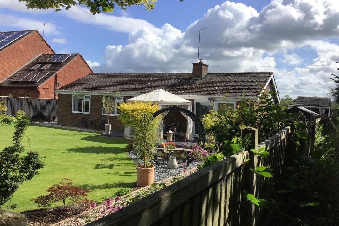 Photo of Buildings in Grimley