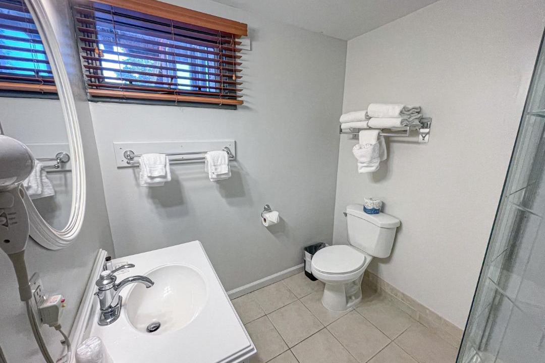 Photo of Bathroom in Gaylord