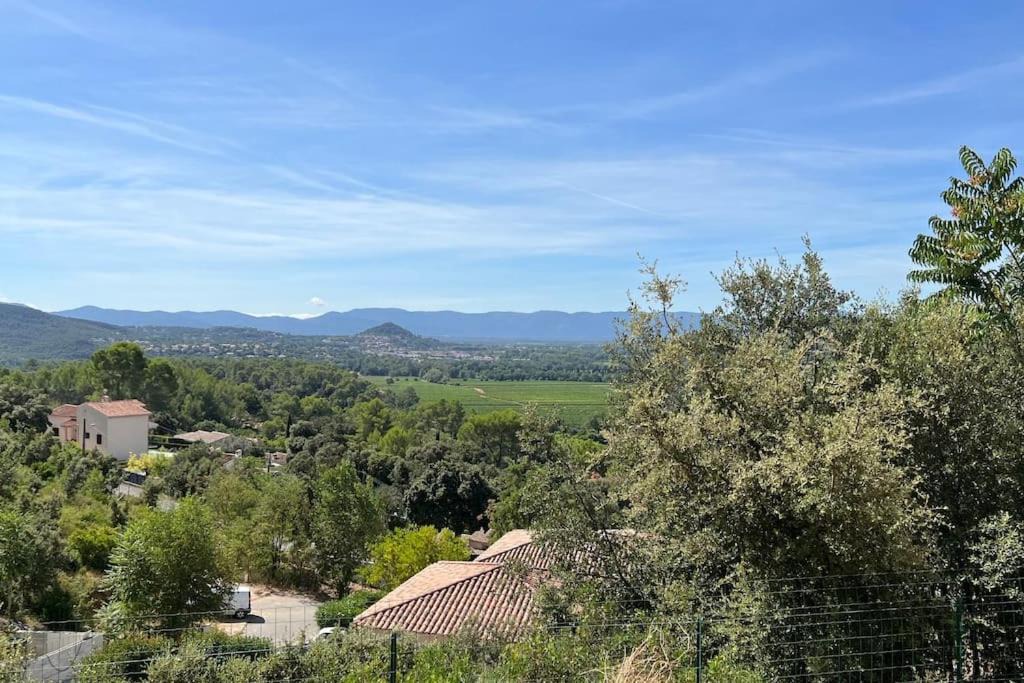 Photo of Outdoor in Taradeau