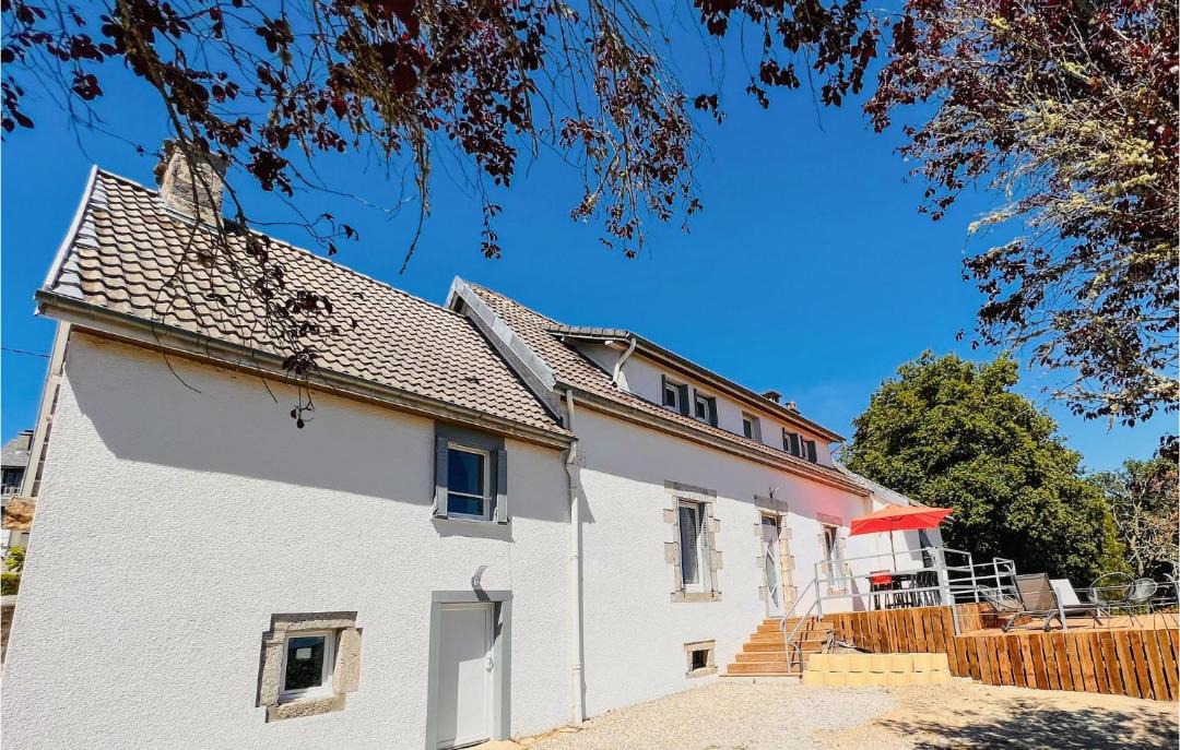 Photo of Others in Ussel