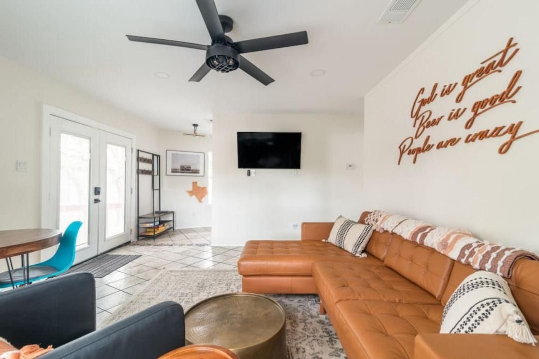 Photo of Livingroom in Wimberley