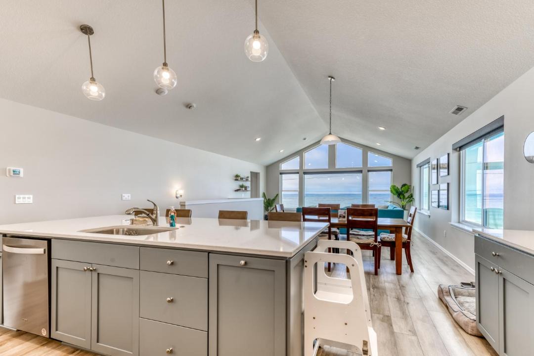 Photo of Others in Nelscott