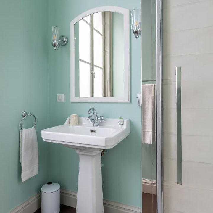 Photo of Bathroom in Cognac