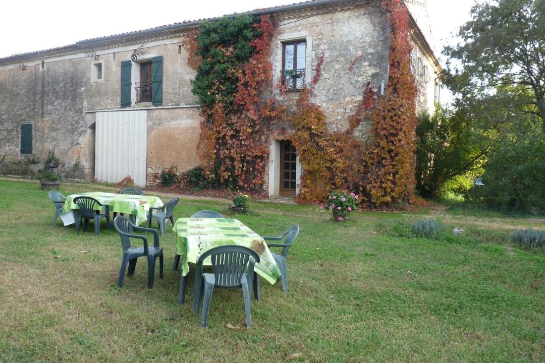 Photo of Buildings in Costieres