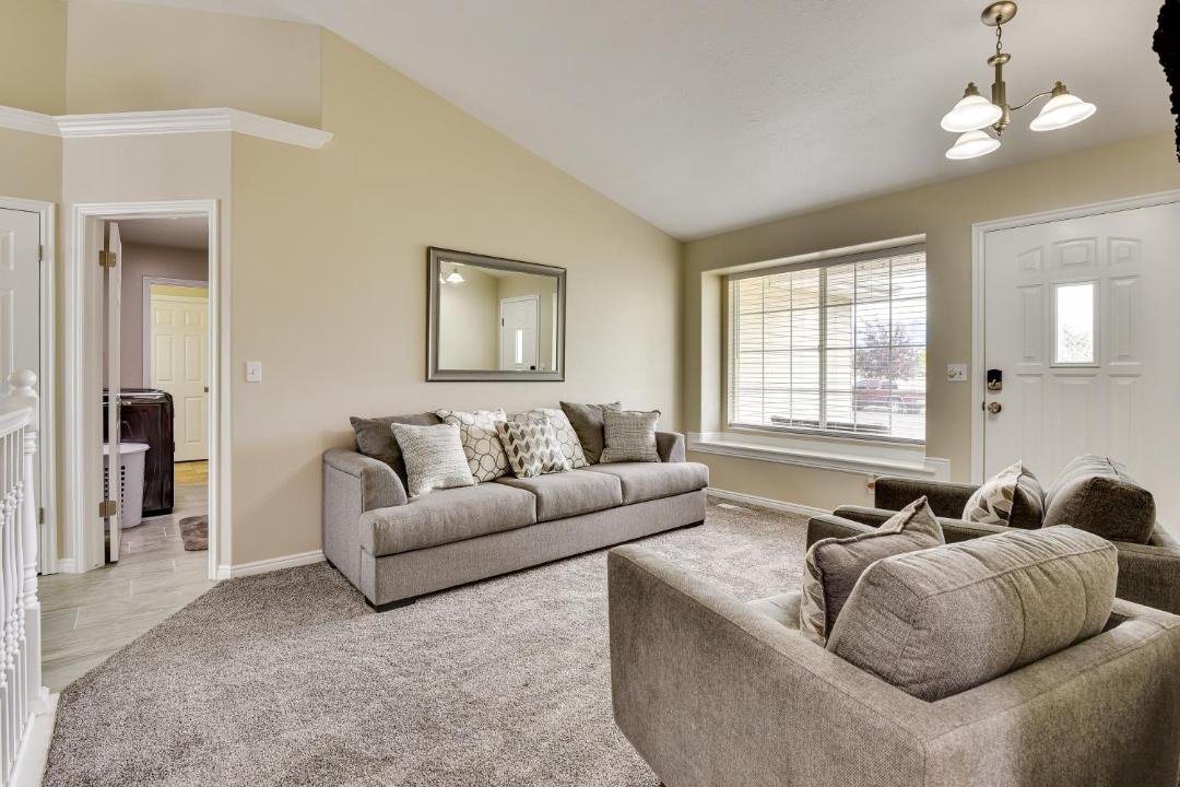 Photo of Livingroom in Clearfield