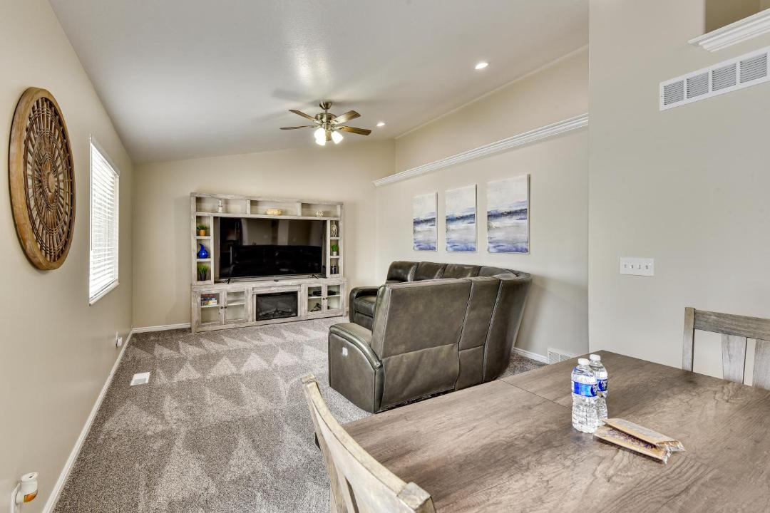 Photo of Livingroom in Clearfield
