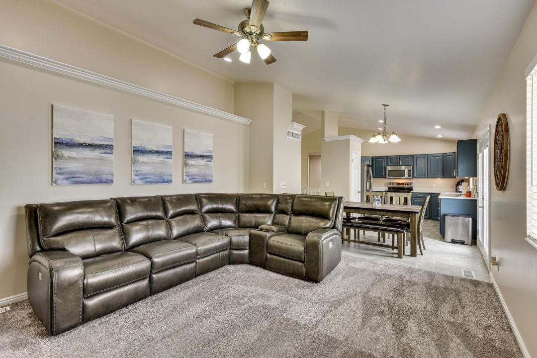 Photo of Livingroom in Clearfield