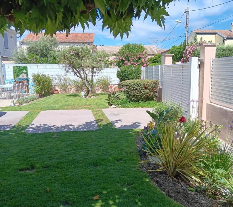 Photo of Others in Orgon