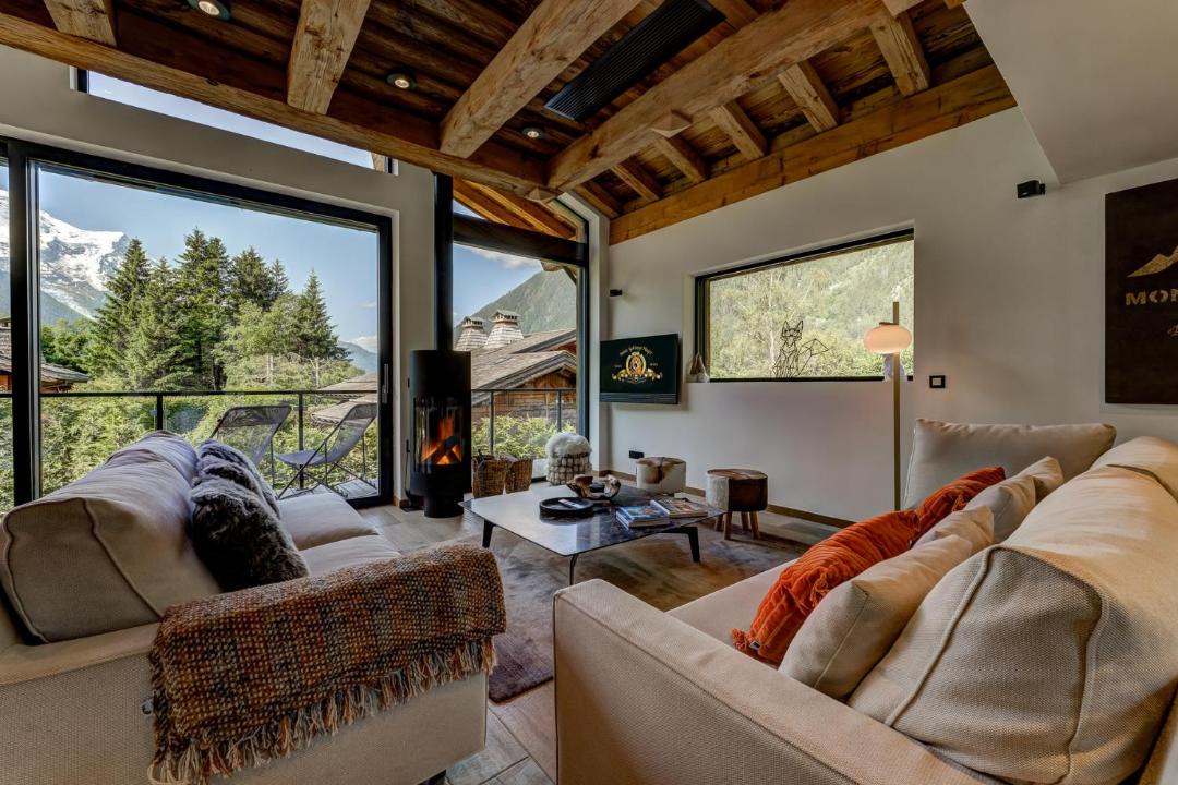 Photo of Others in Les Tines