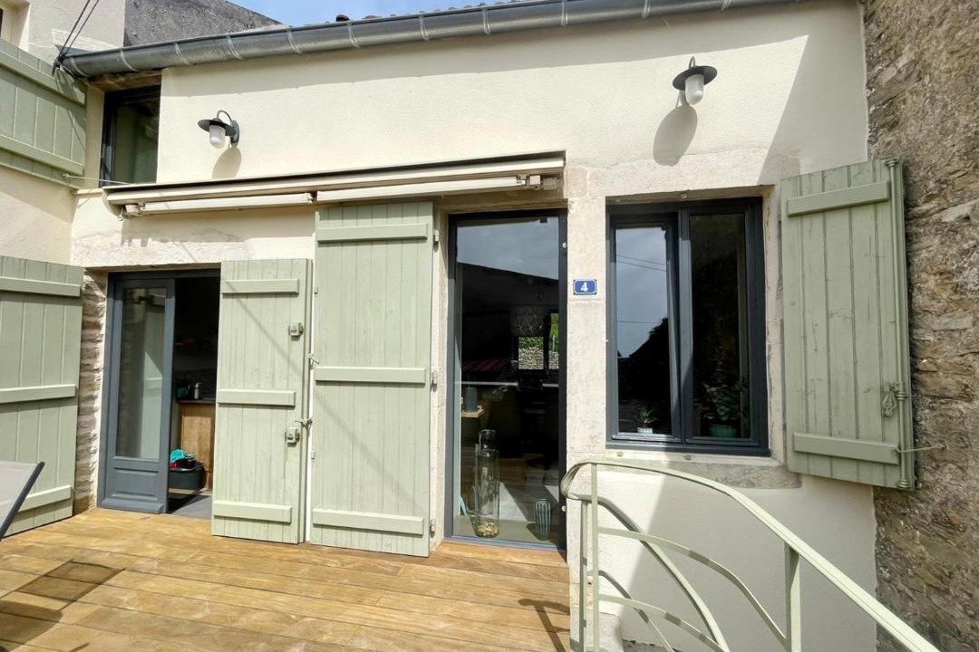 Photo of Buildings in Santenay