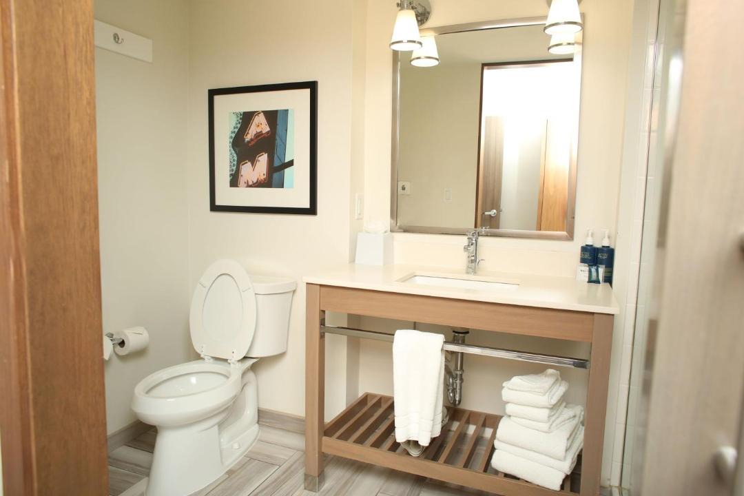 Photo of Bathroom in Wydewood Estates