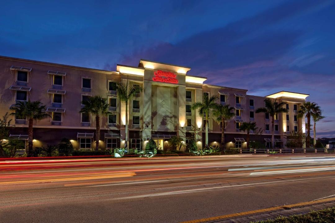 Photo of Buildings in Stuart