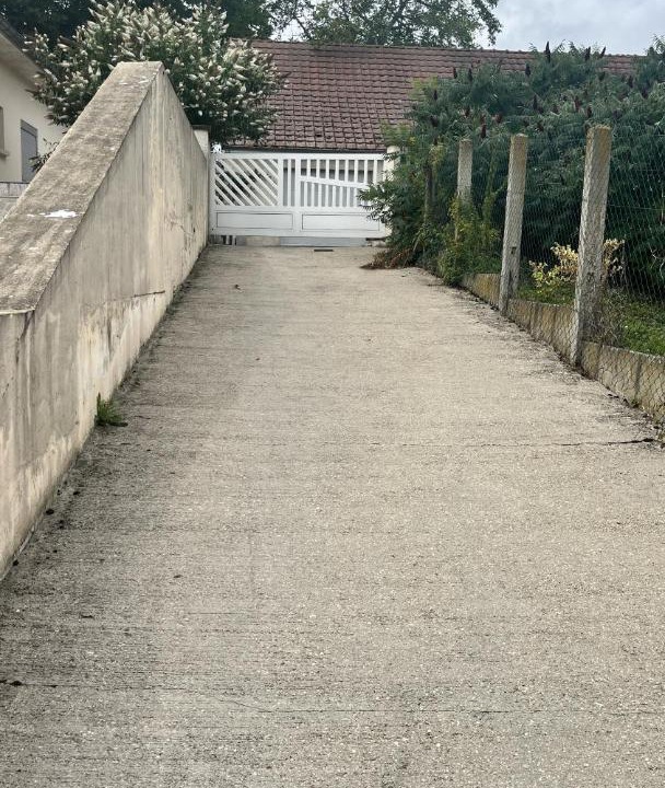 Photo of Others in Damery