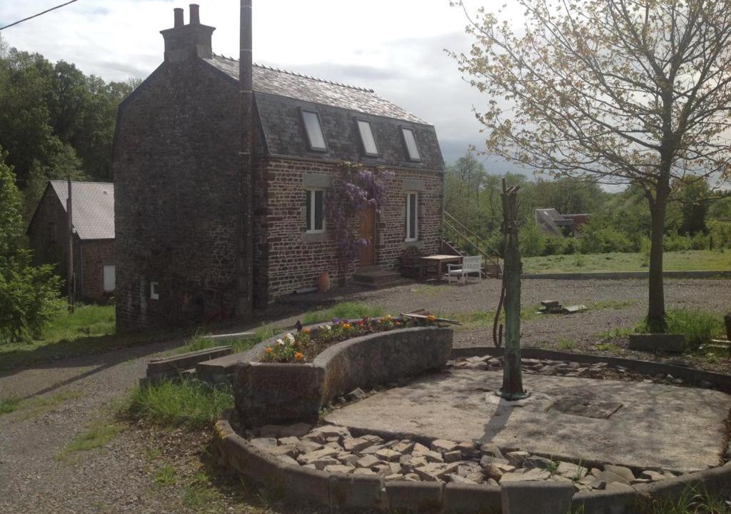 Photo of Buildings in Bernieres-le-Patry