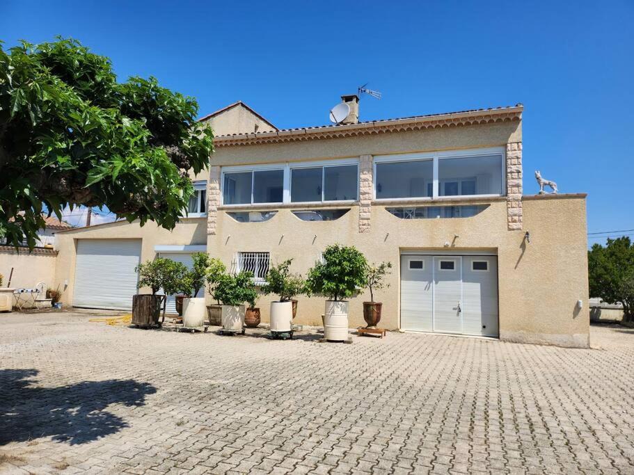 Photo of Buildings in Cardet