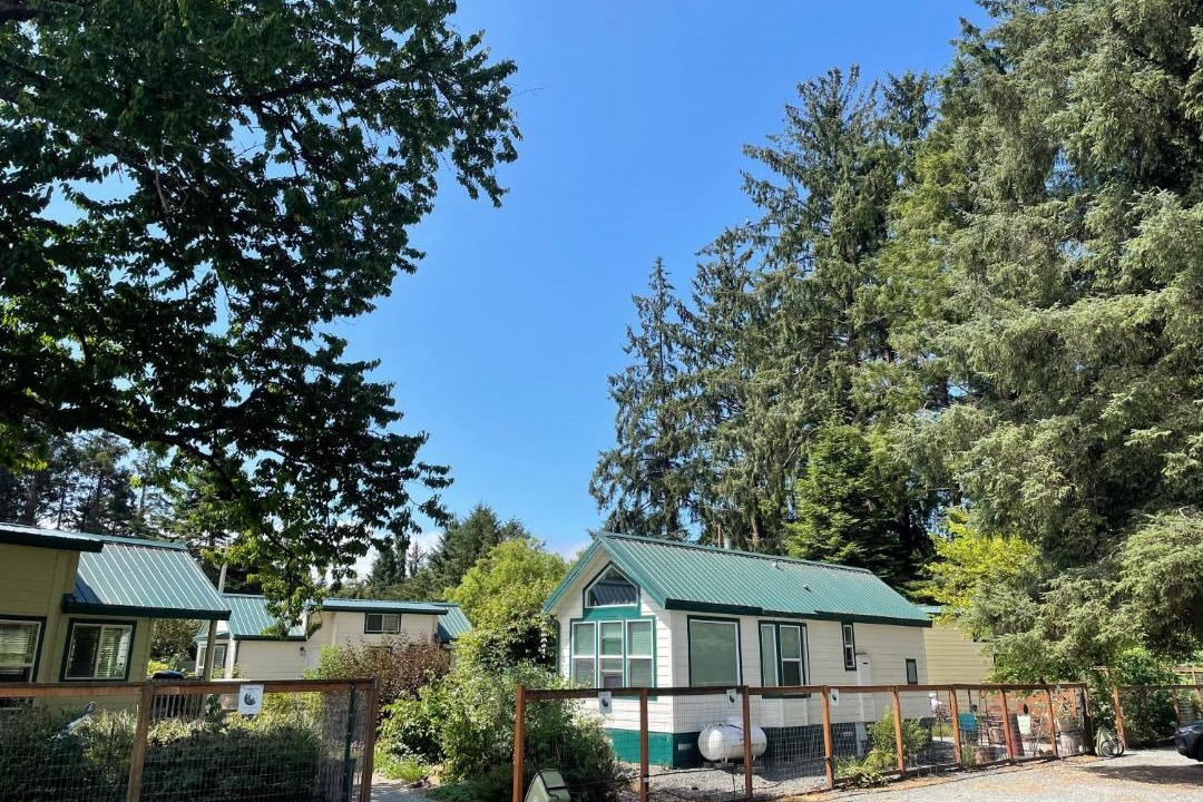 Photo of Others in Bay City