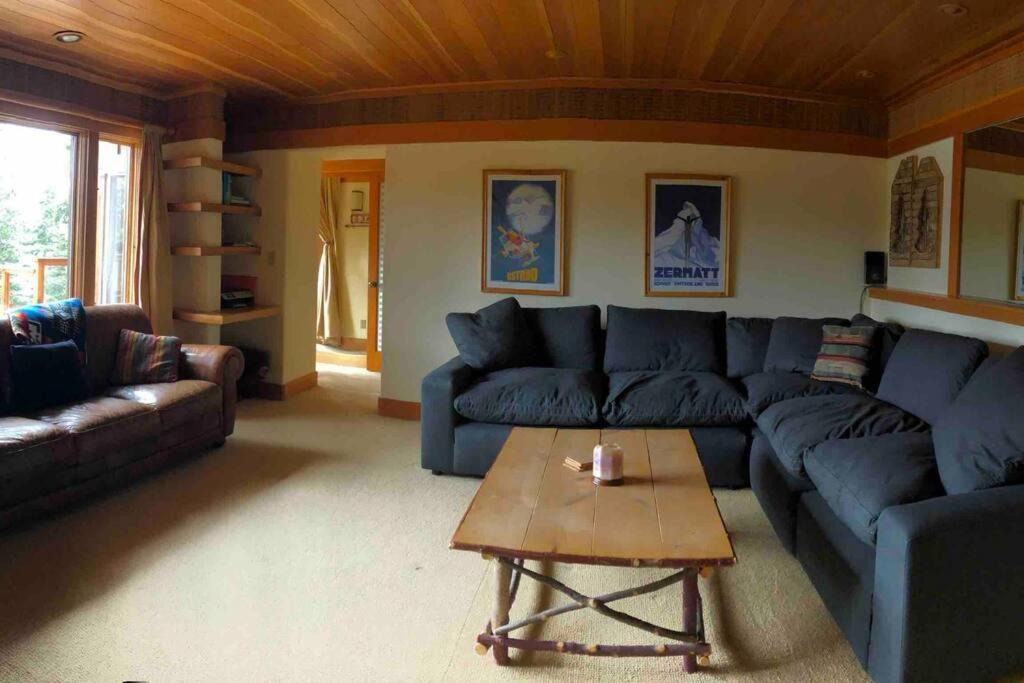 Photo of Livingroom in Crystal Bay