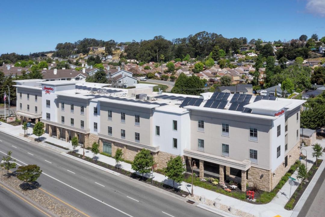 Photo of Buildings in Westside Santa Cruz