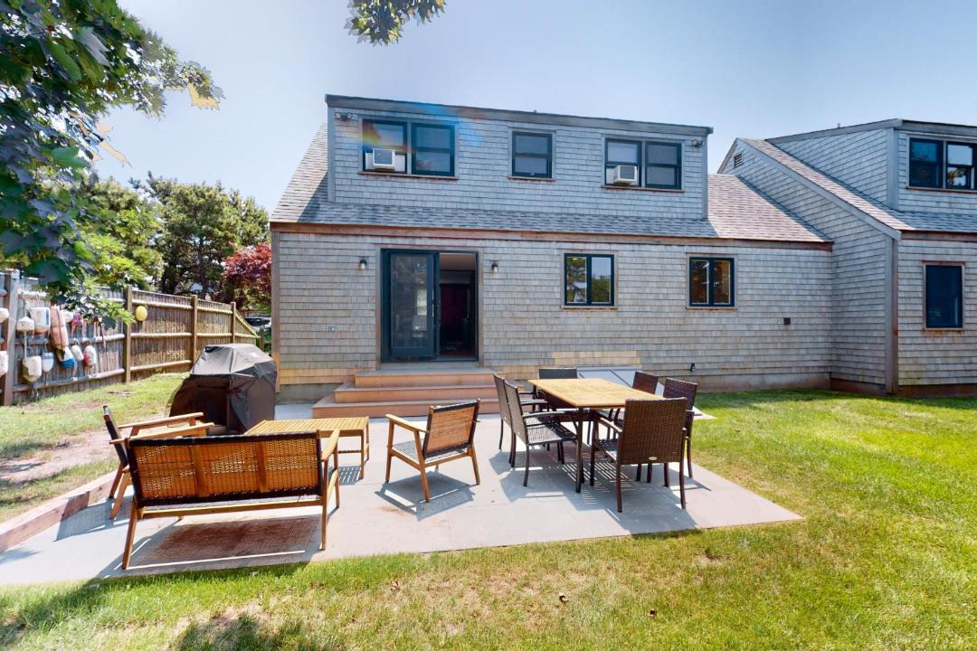 Photo of Others in West of Town