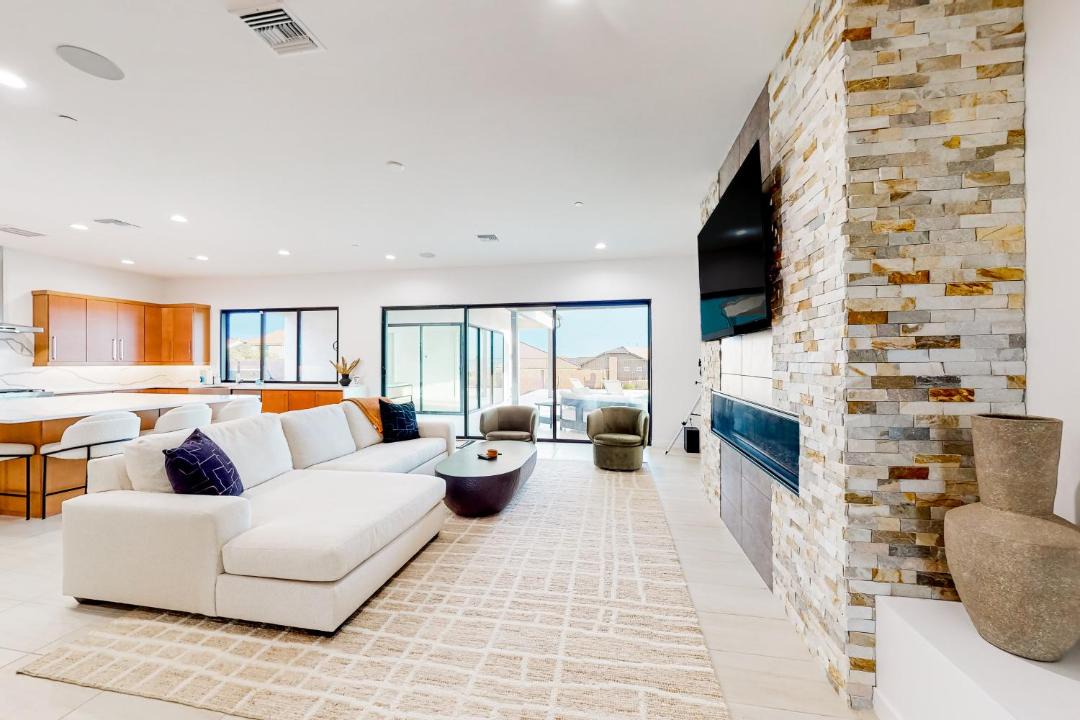 Photo of Livingroom in Dove Mountain