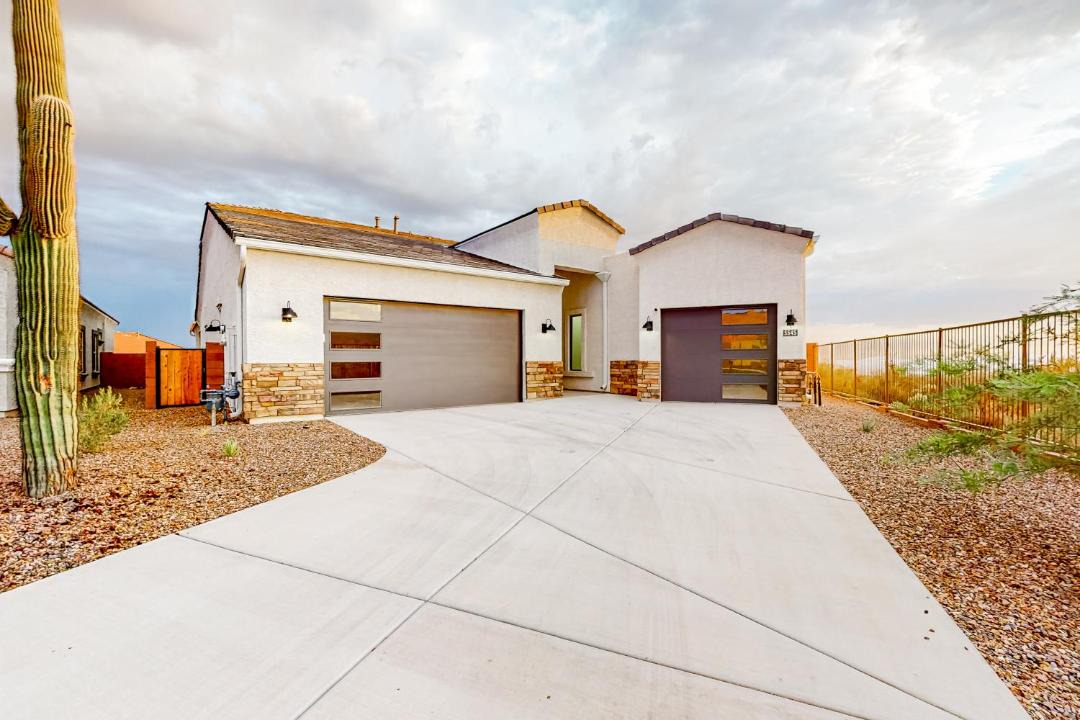 Photo of Buildings in Dove Mountain