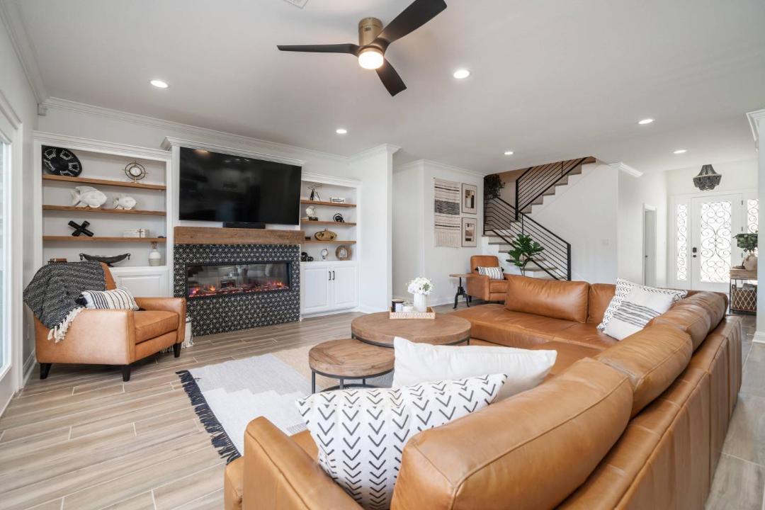 Photo of Livingroom in Mid America